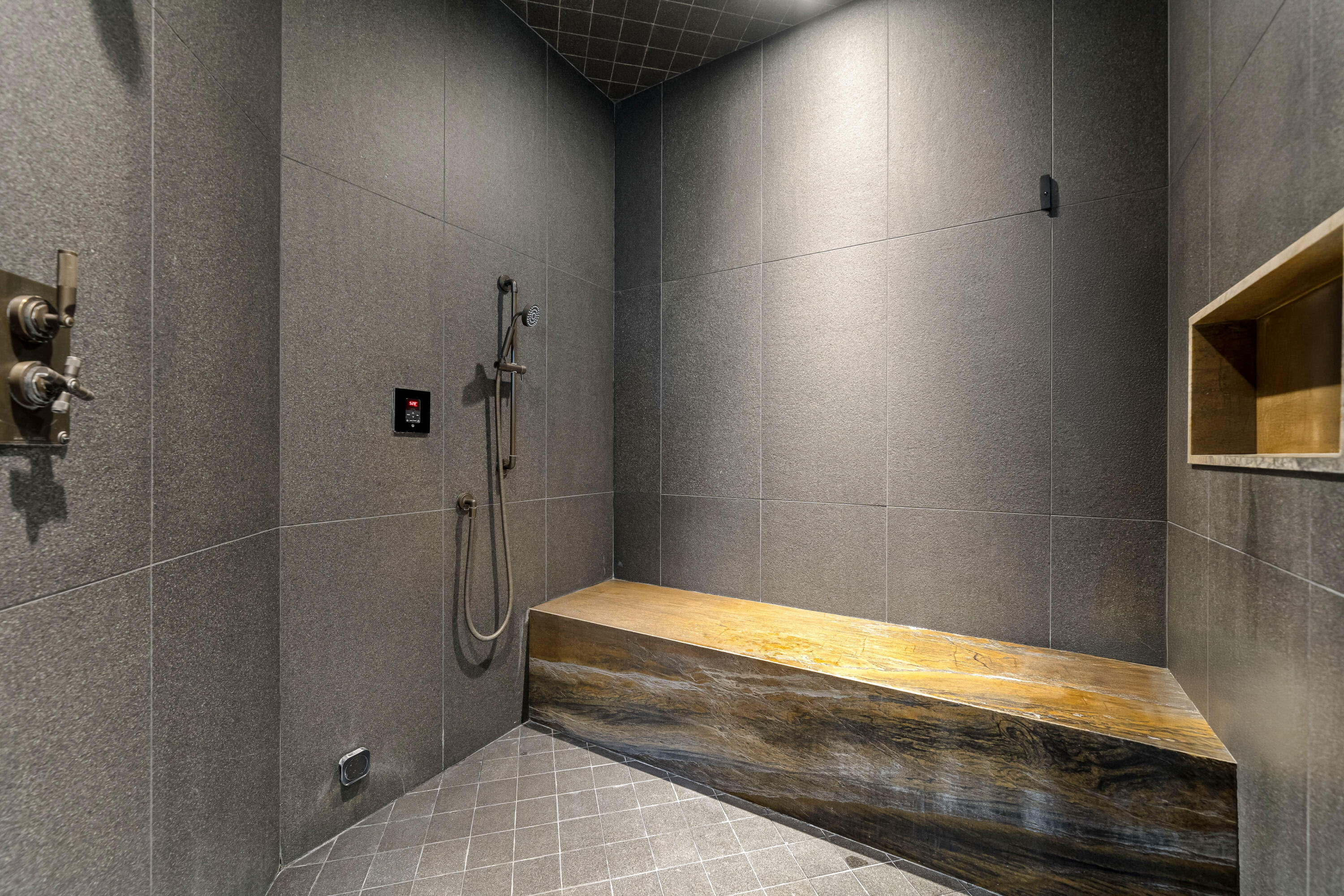 40440 Morningstar Road Rancho Mirage, CA 92270 - Photo 30 of 64 His Primary Shower