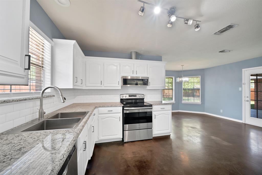 426 Old Annetta Road Aledo, TX 76008 - Photo 9 of 25