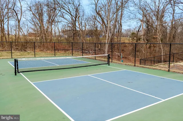 a view of a tennis court
