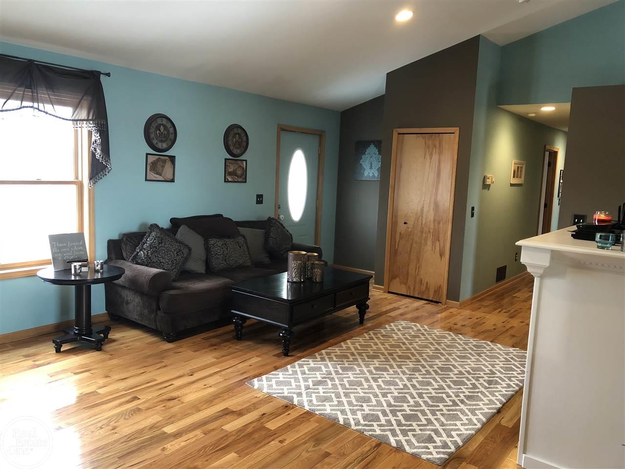 5646 Galbraith Line Road Croswell, MI 48422 - Photo 5 of 43