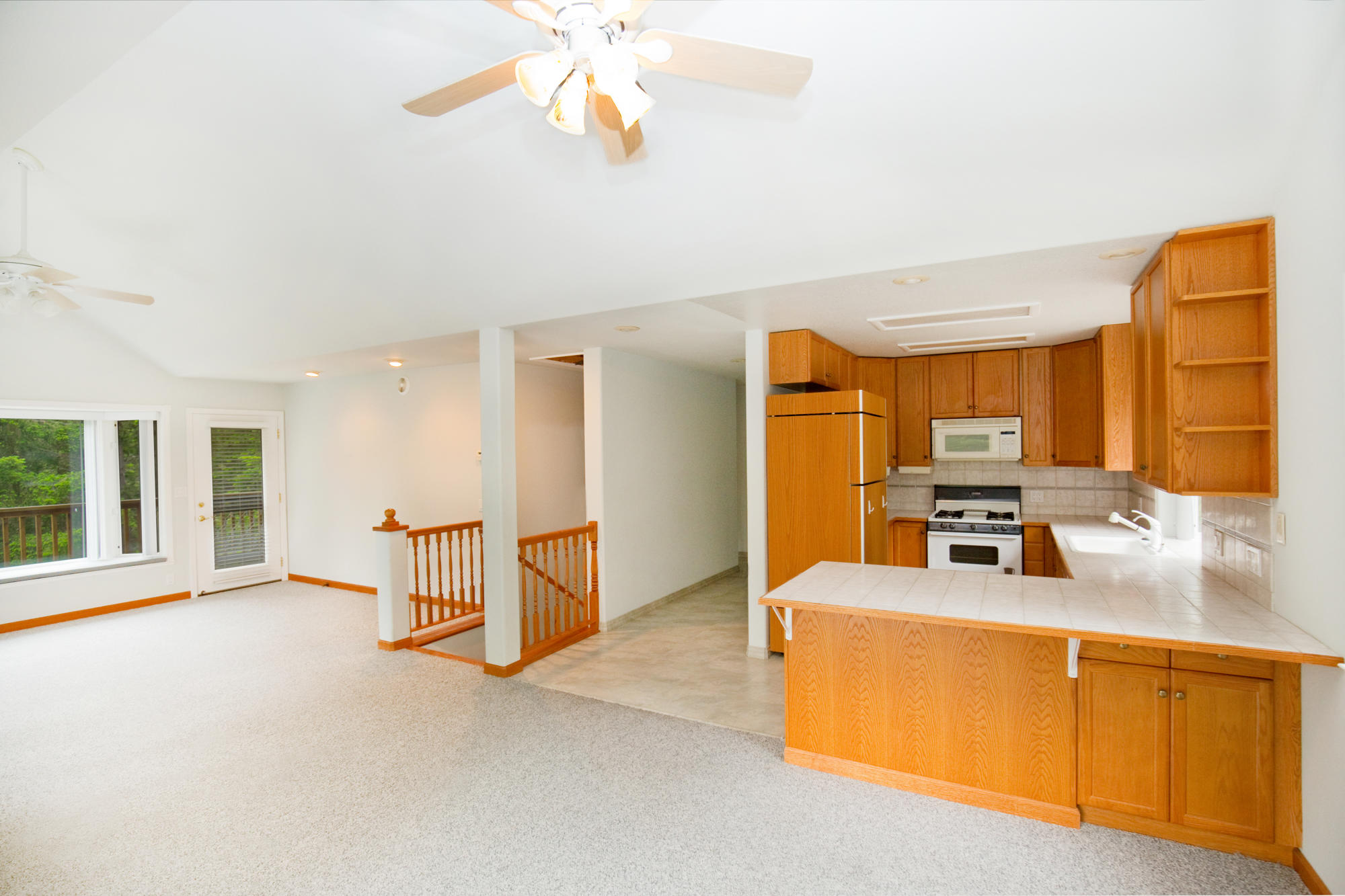 718 Redwood Road Whitethorn, CA 95589 - Photo 7 of 18