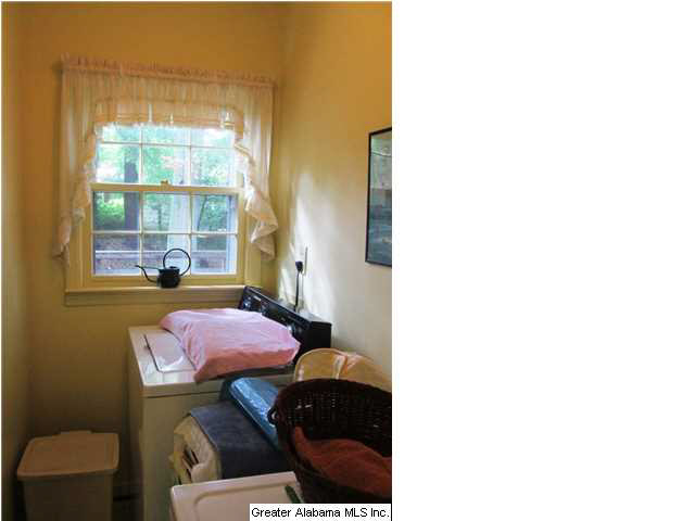 1131 Columbiana Road Birmingham, AL 35209 - Photo 14 of 30