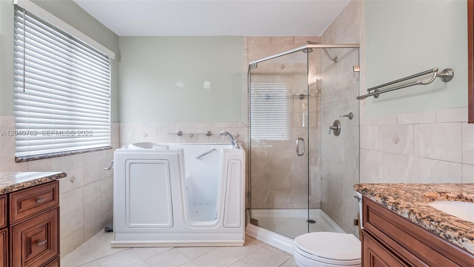 11295 Roundelay Road Cooper City, FL 33026 - Photo 17 of 34