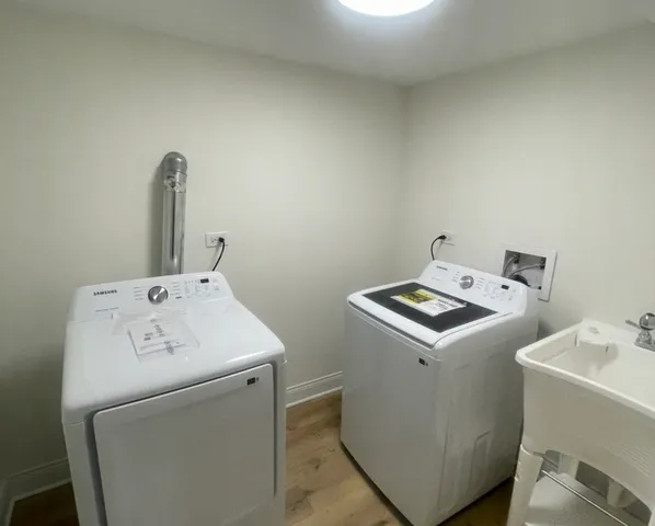 $299,999 | 654 West 111th Street, Chicago, IL 60628