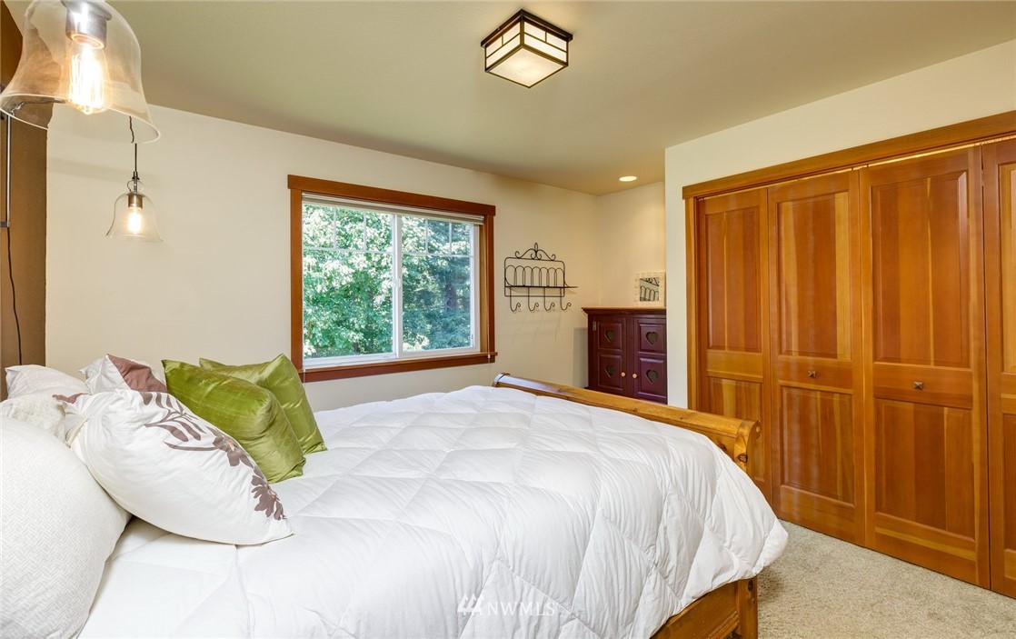 1010 Carpenter Road Bellingham, WA 98226 - Photo 14 of 25