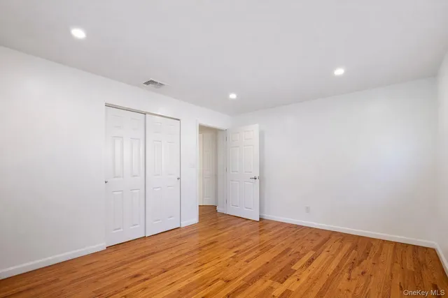 a view of empty room