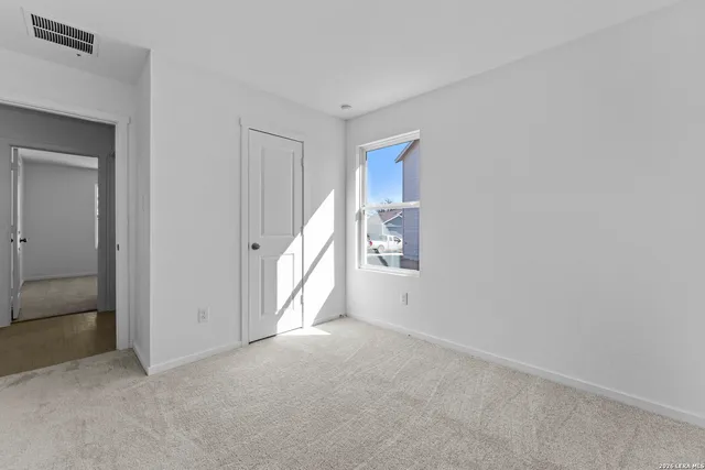 $290,000 | 111 Ellendale Place, Fredericksburg, TX 78624