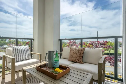 $789,900 | 2024 Luzon Lane, Unit 5, Chula Vista, CA 91915
