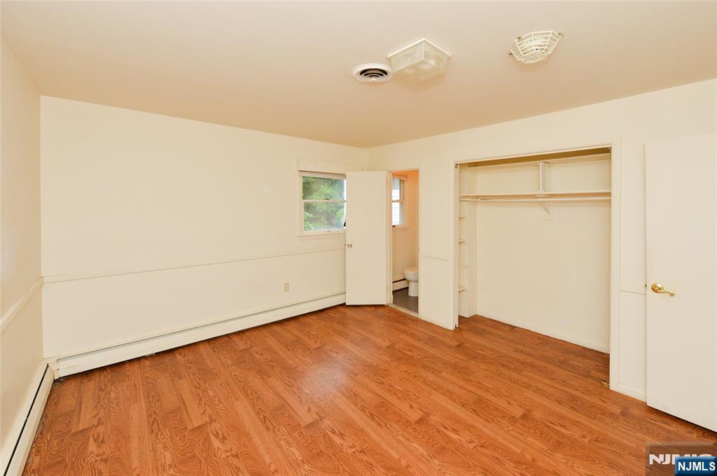 105 Ricker Drive Ringwood, NJ 07456 - Photo 15 of 33