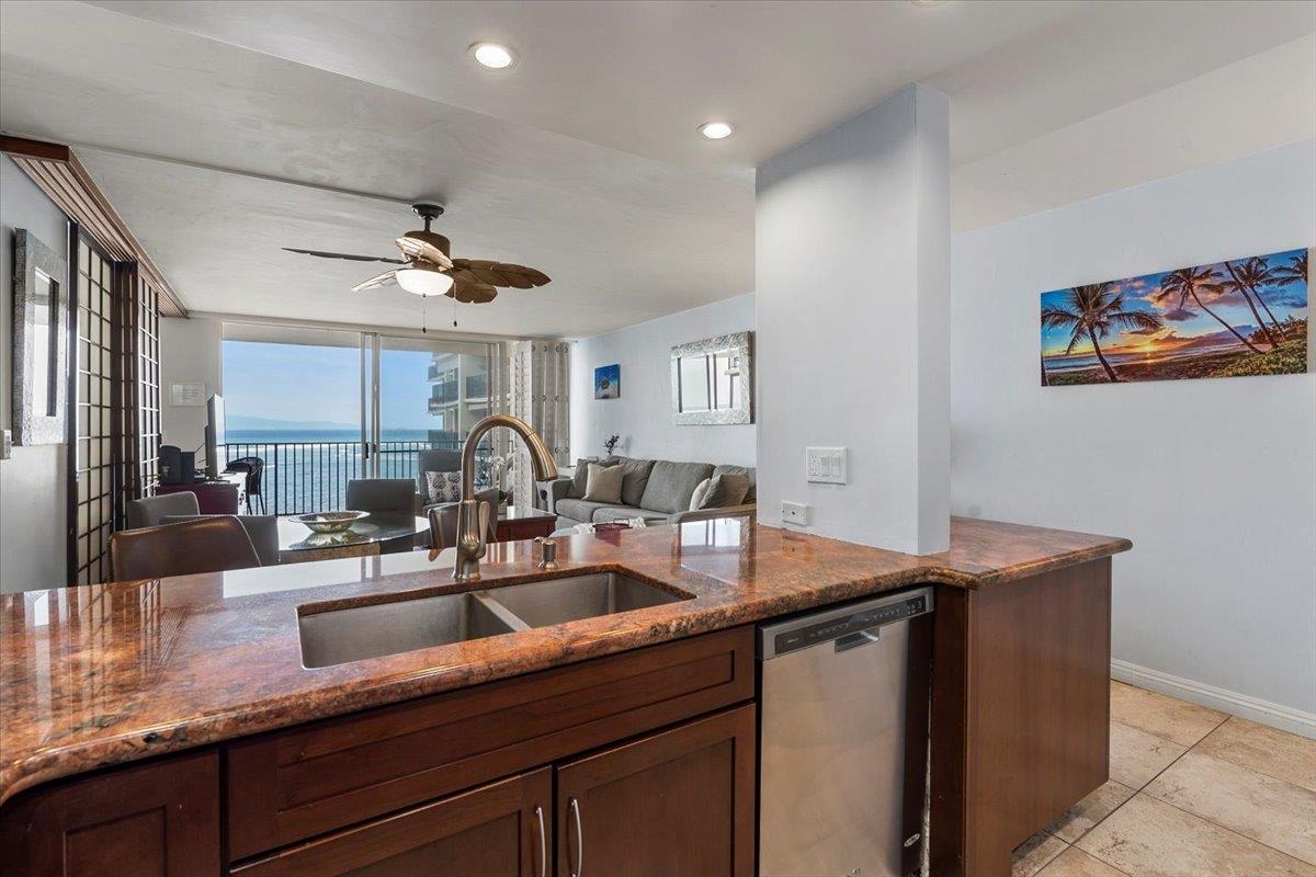 4401 Lower Honoapiilani Road, Unit B502 Lahaina, HI 96761 - Photo 8 of 50 Gallery Image 8