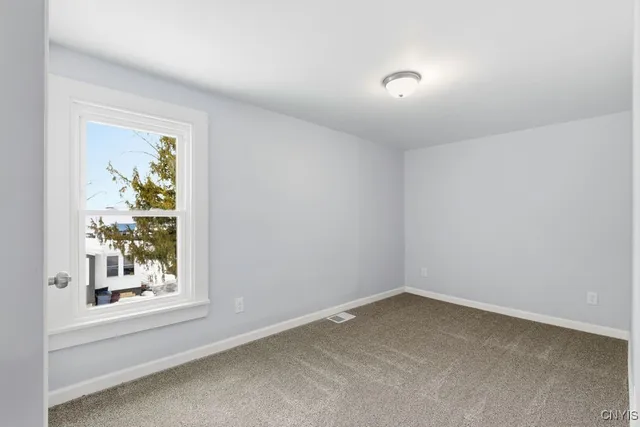 $135,000 | 415 West 2nd Street South, Fulton, NY 13069