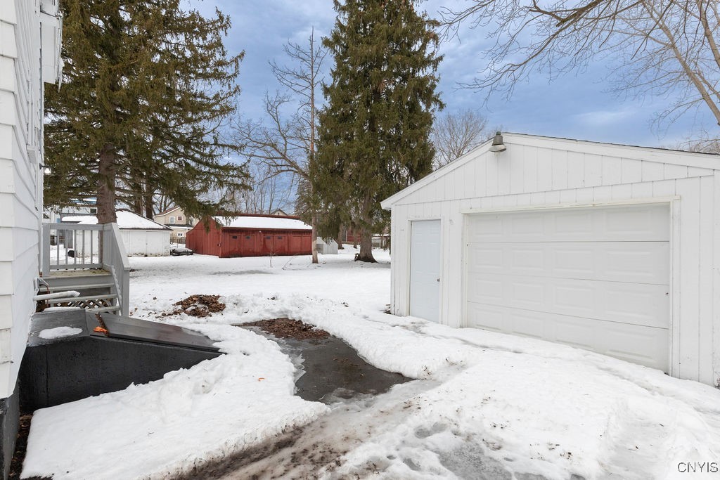 415 West 2nd Street South Fulton, NY 13069 - Photo 2 of 32