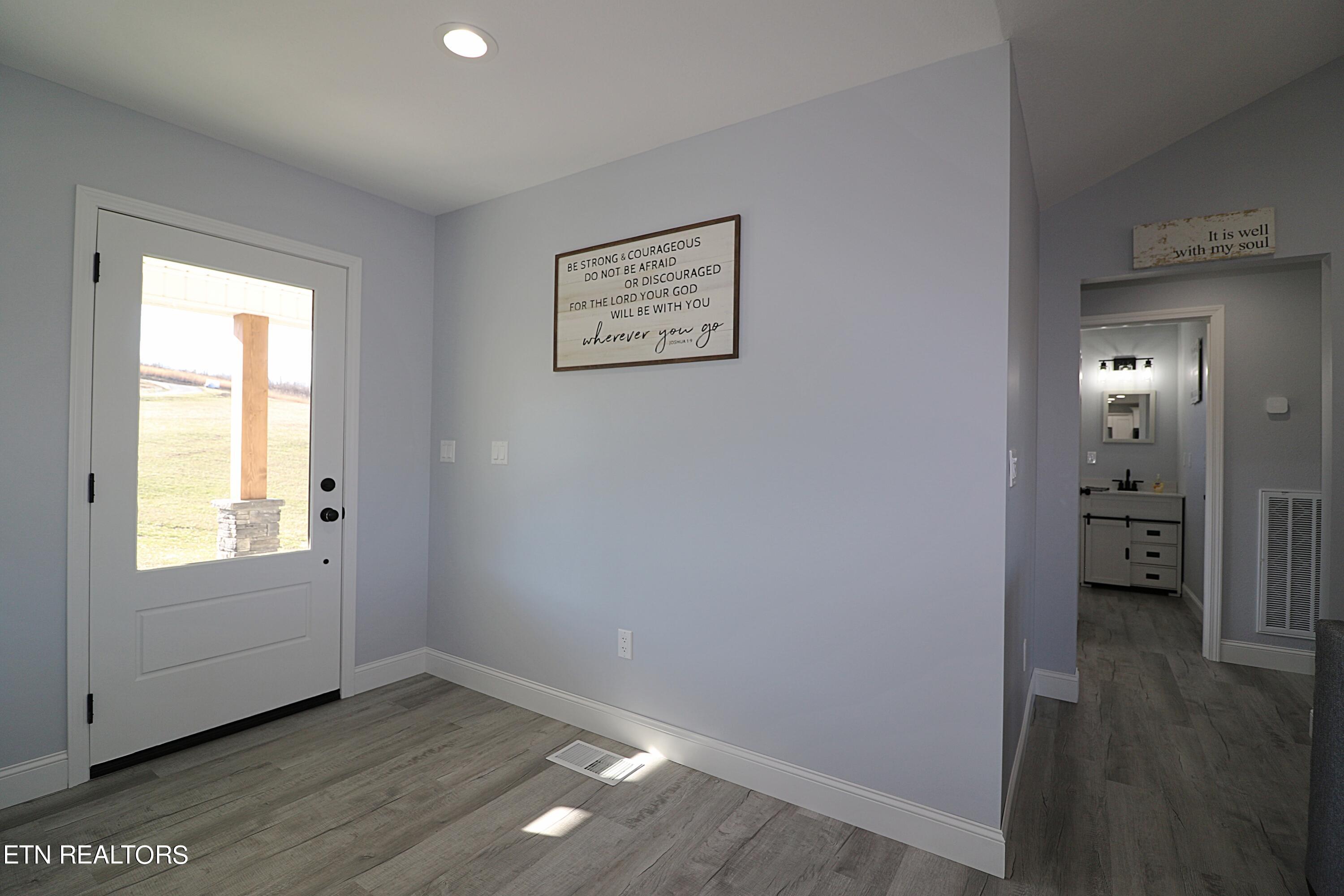 170 Pine Creek Road Oneida, TN 37841 - Photo 21 of 60 094A2328