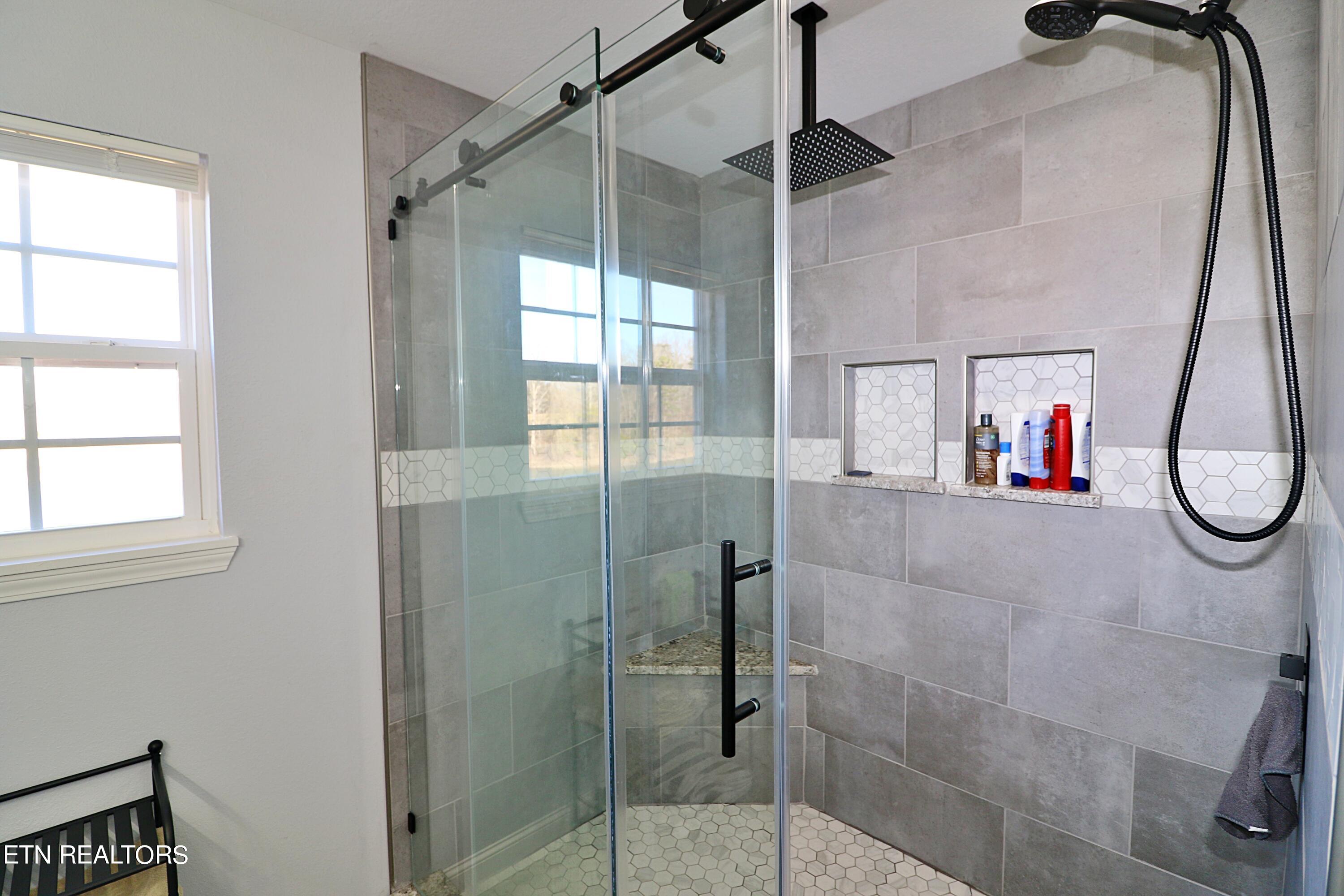 170 Pine Creek Road Oneida, TN 37841 - Photo 34 of 60 094A2322