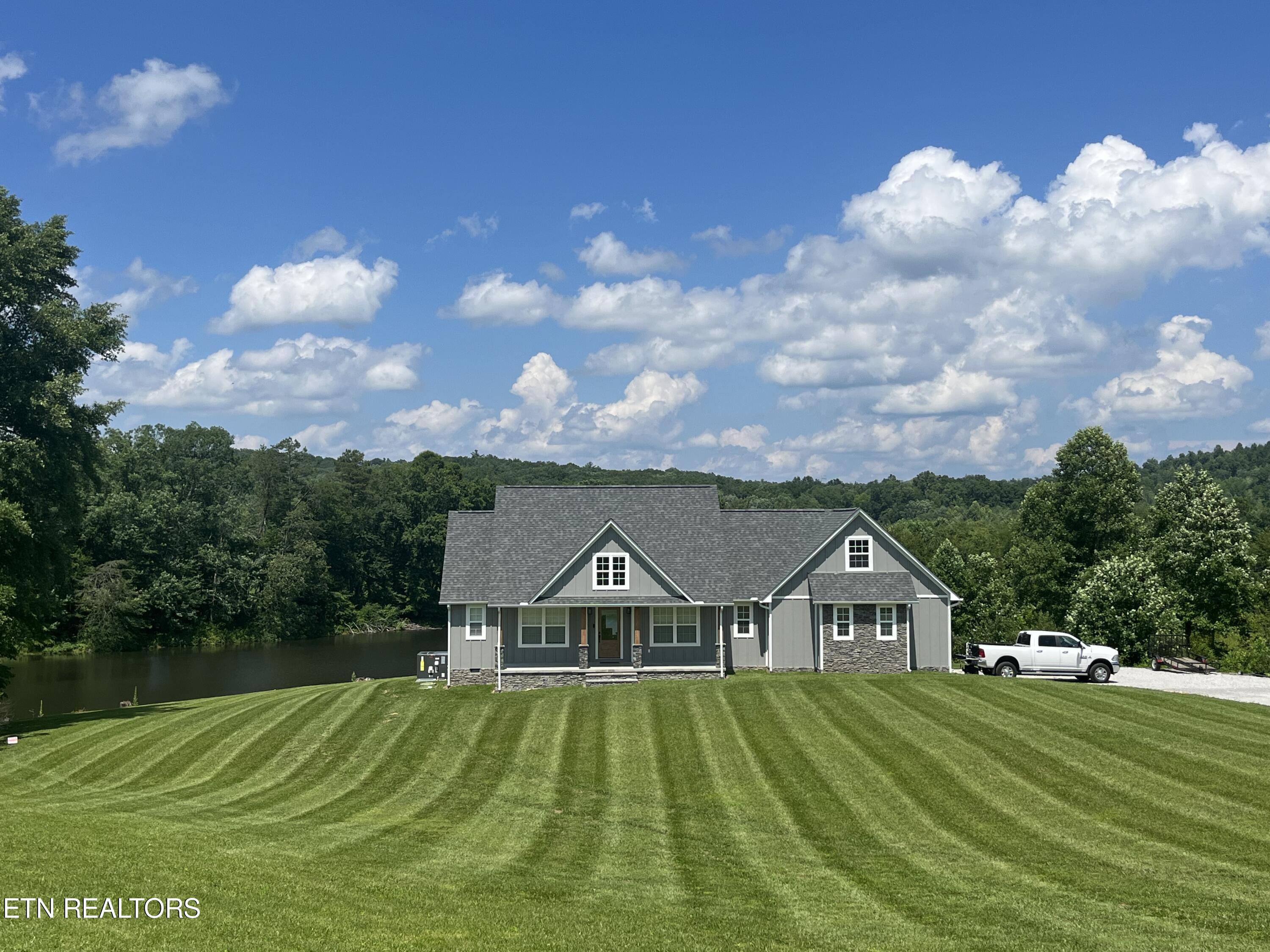 170 Pine Creek Road Oneida, TN 37841 - Photo 9 of 60 IMG_2545