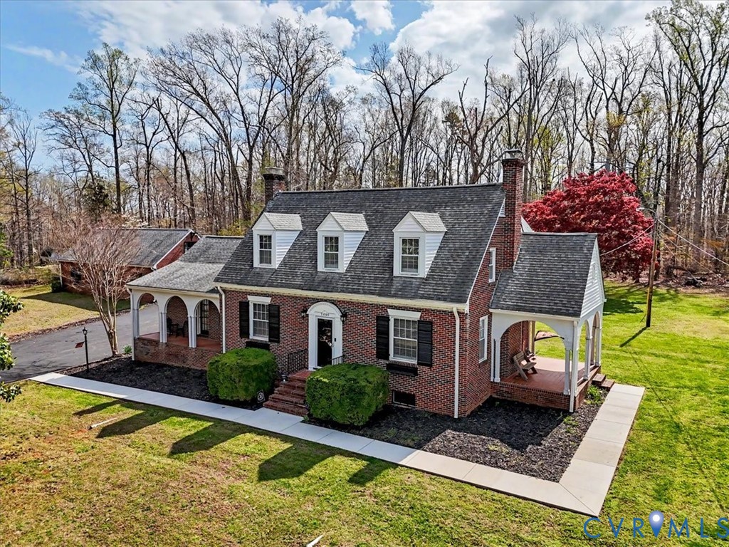 2800 Nottoway Boulevard Victoria, VA 23974 - Photo 3 of 45 New england style home featuring brick siding, a c