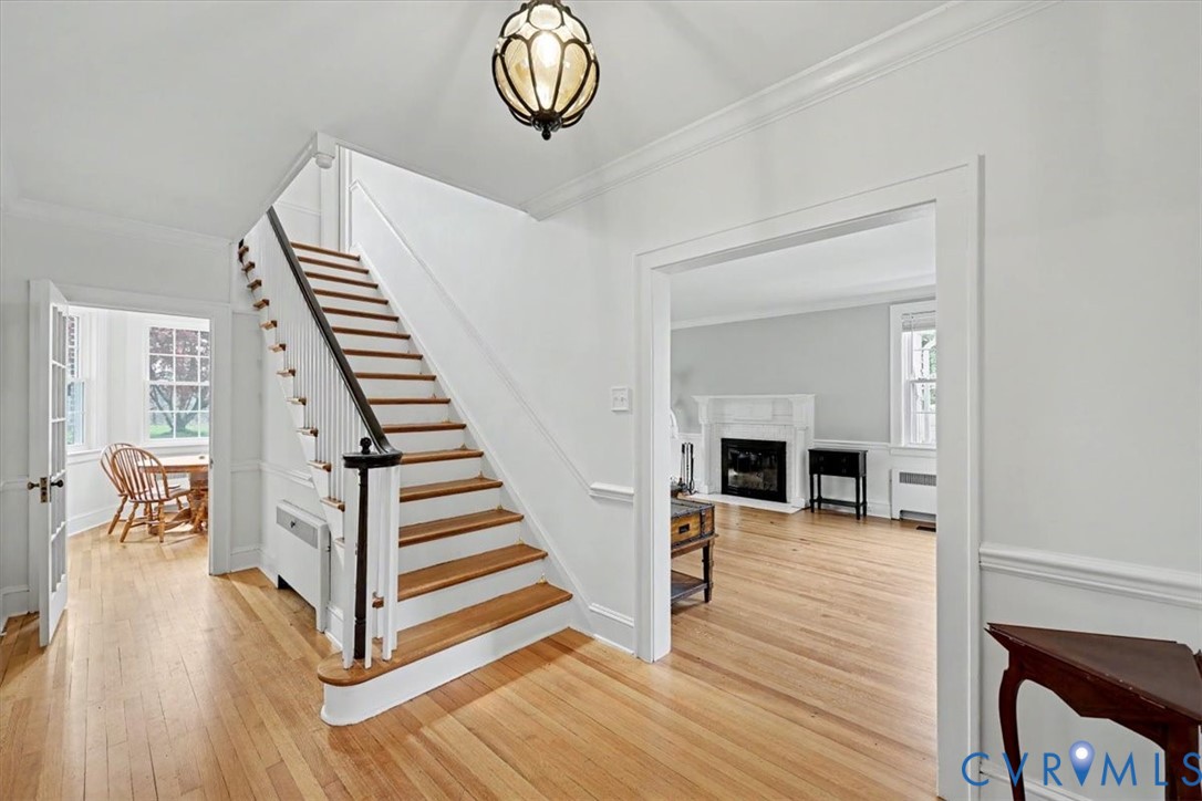 2800 Nottoway Boulevard Victoria, VA 23974 - Photo 10 of 45 Stairway featuring hardwood / wood-style flooring,