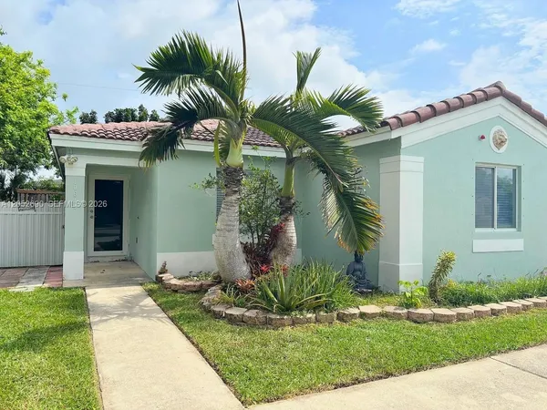 $3,350 | 10611 Southwest 170th Terrace, Miami, FL 33157