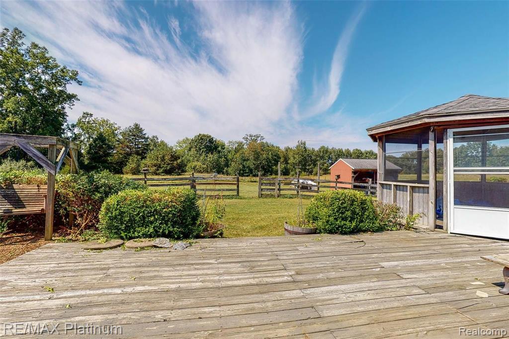 7498 Silver Lake Road Linden, MI 48451 - Photo 54 of 59