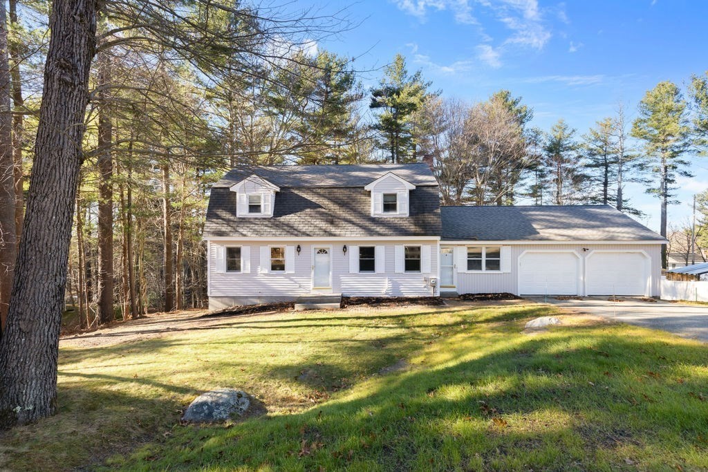 22 Browning Road Shrewsbury, MA 01545 - Photo 1 of 33 Gallery Image 1