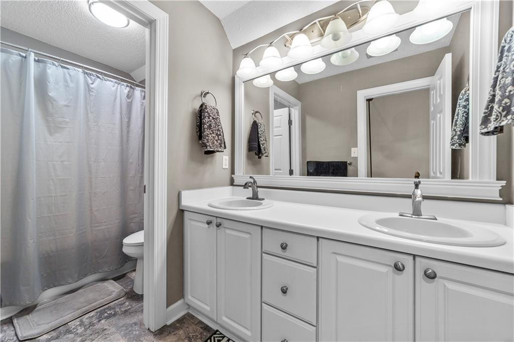 421 Watkins Road Clayton, NC 27520 - Photo 22 of 33 Gallery Image 22