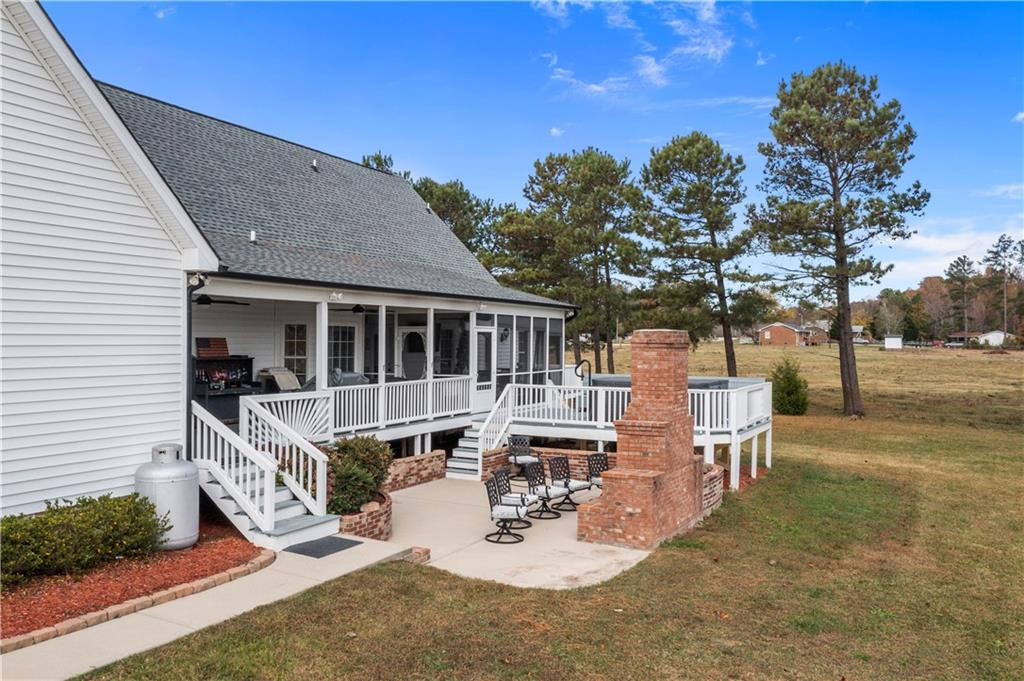 421 Watkins Road Clayton, NC 27520 - Photo 25 of 33 Gallery Image 25