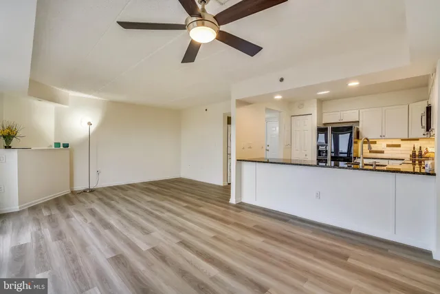 $2,350 | 7317 Eden Brook Drive, Unit H701, Columbia, MD 21046