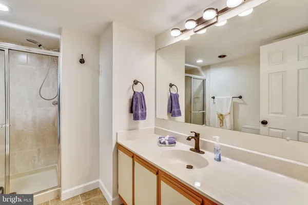 $2,350 | 7317 Eden Brook Drive, Unit H701, Columbia, MD 21046