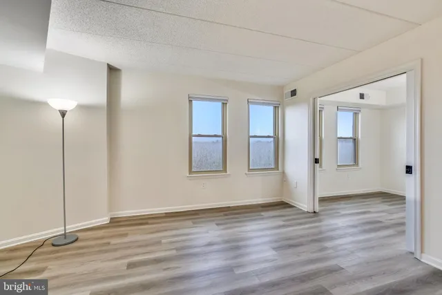 $2,350 | 7317 Eden Brook Drive, Unit H701, Columbia, MD 21046