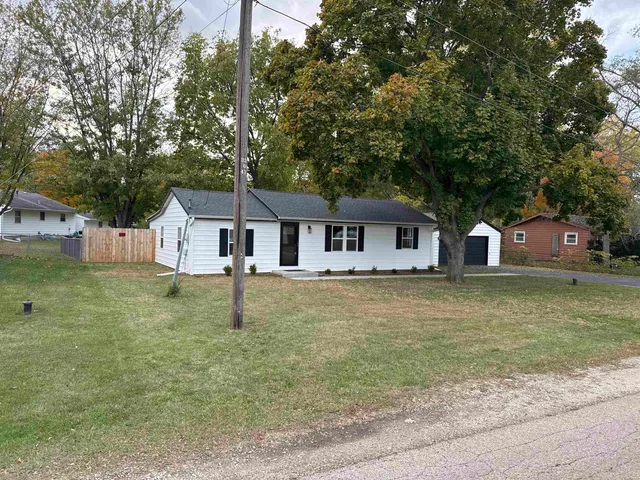 $215,000 | 11708 Dorothea Avenue, Machesney Park, IL 61115