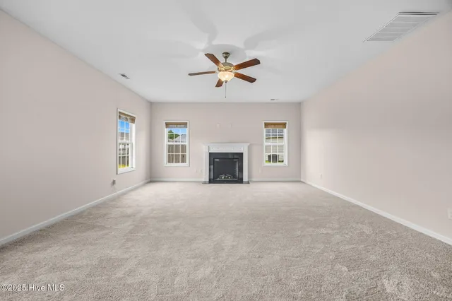 $2,100 | 710 Appling Court, Jacksonville, NC 28546