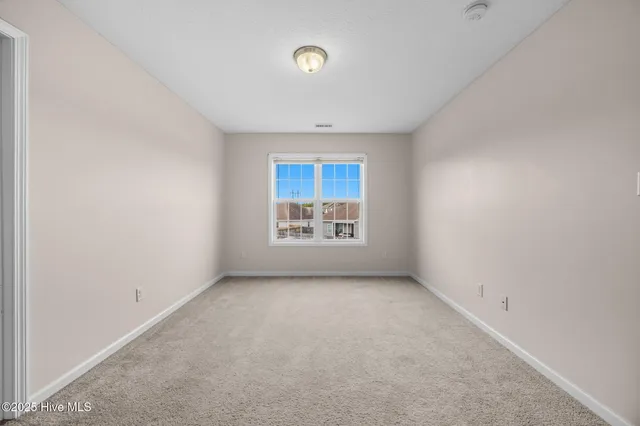 $2,100 | 710 Appling Court, Jacksonville, NC 28546