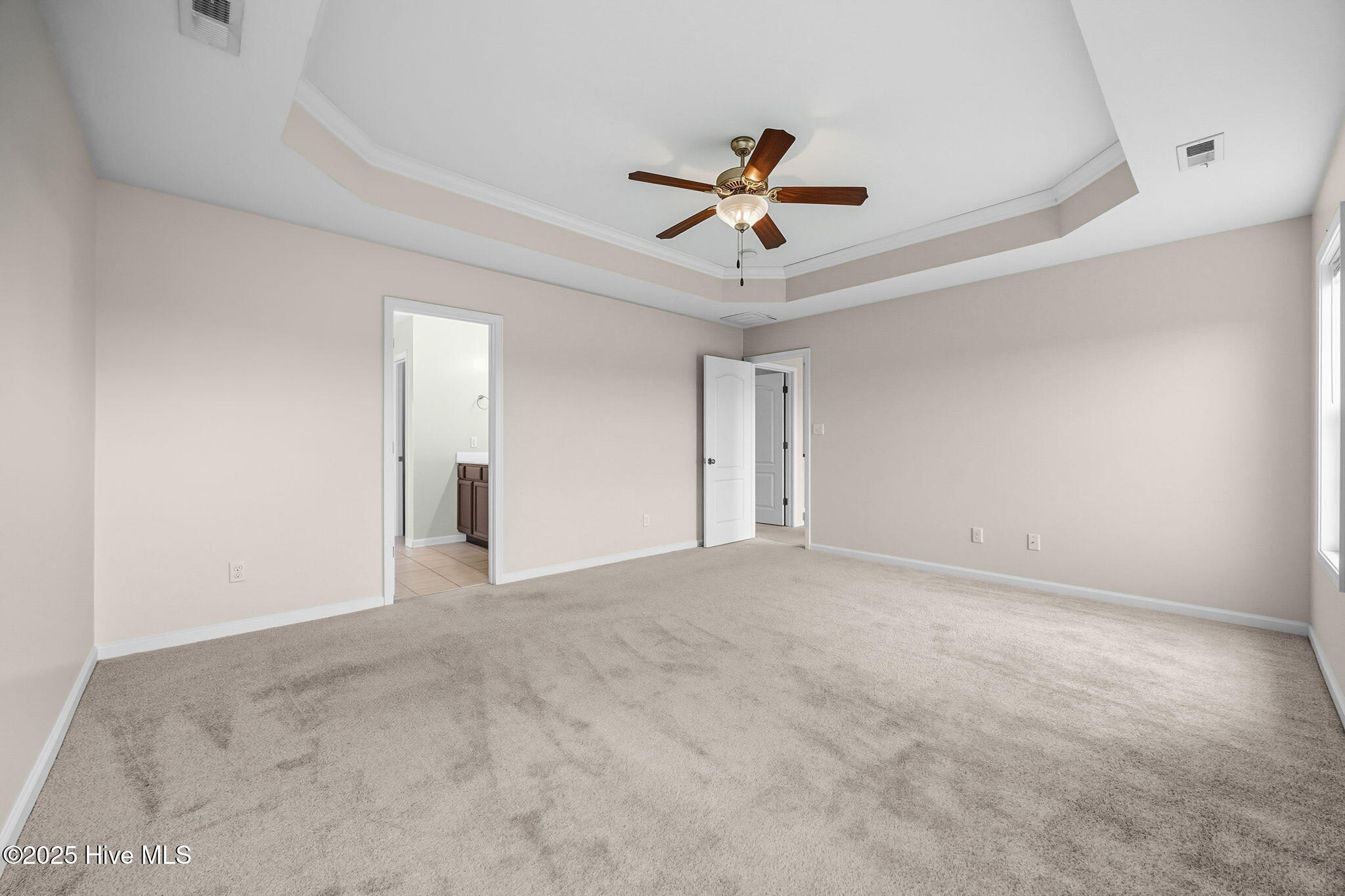 710 Appling Court Jacksonville, NC 28546 - Photo 16 of 33 25-web-or-mls-710 Appling Ct. 63