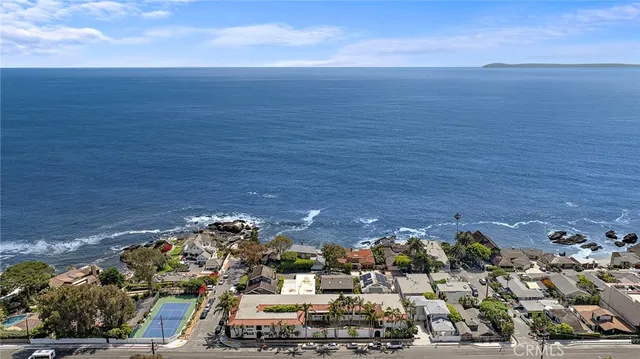$4,200 | 2175 South Coast Highway, Unit 16, Laguna Beach, CA 92651