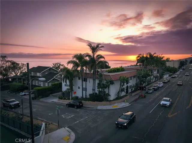 $4,200 | 2175 South Coast Highway, Unit 16, Laguna Beach, CA 92651