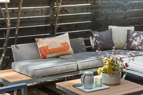 $998,000 | 2010 Ninth Street, Berkeley, CA 94710