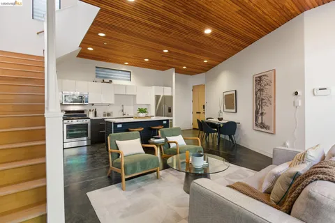 $998,000 | 2010 Ninth Street, Berkeley, CA 94710