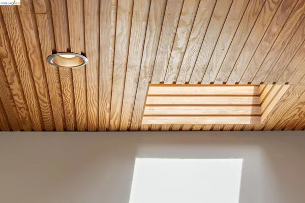 $998,000 | 2010 Ninth Street, Berkeley, CA 94710