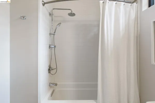 $998,000 | 2010 Ninth Street, Berkeley, CA 94710