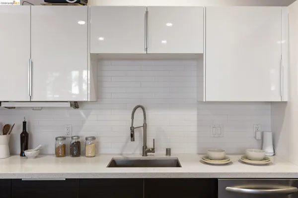 $998,000 | 2010 Ninth Street, Berkeley, CA 94710