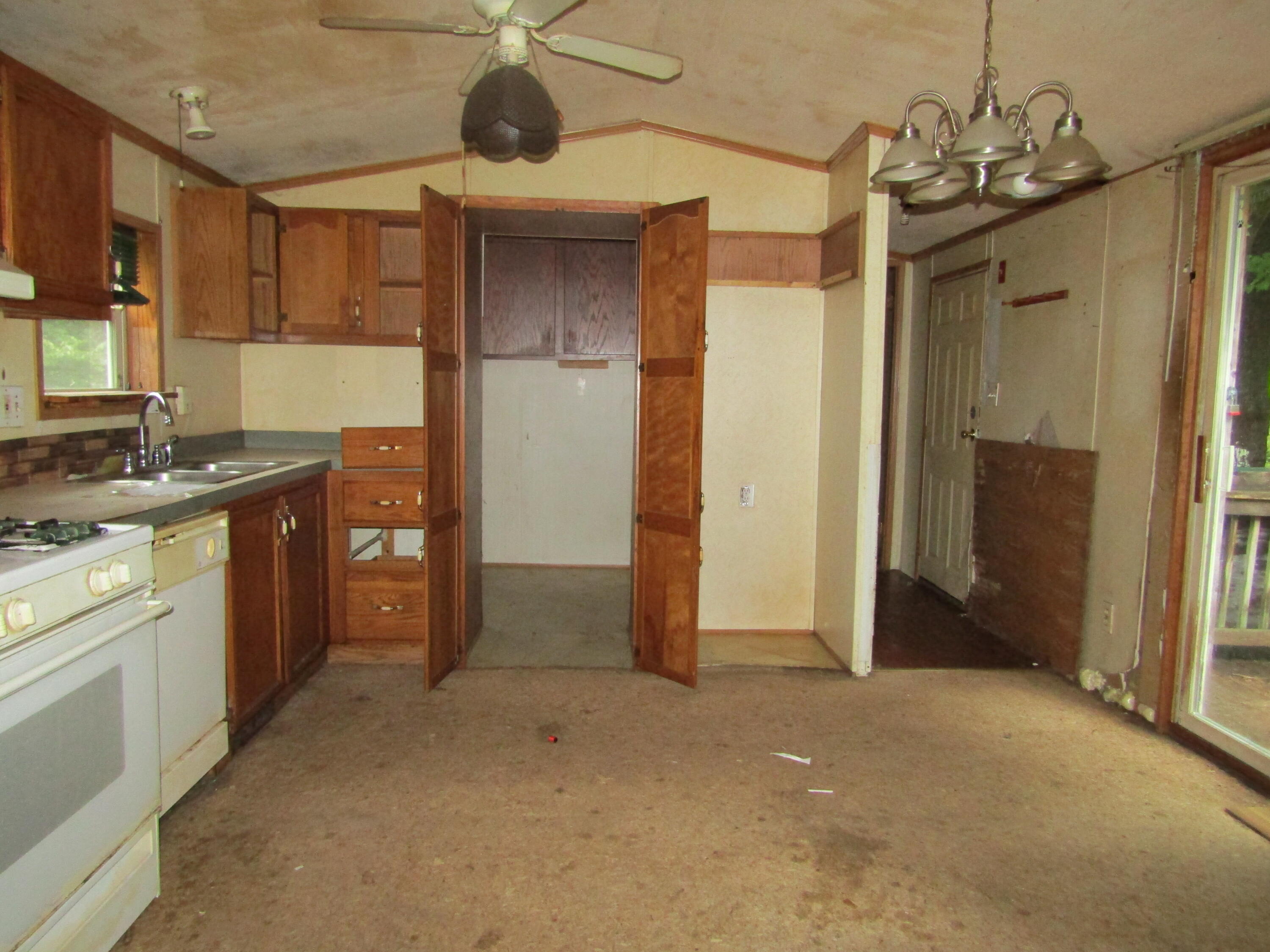 60 South Tamworth Road Otisfield, ME 04270 - Photo 3 of 20 IMG_6203