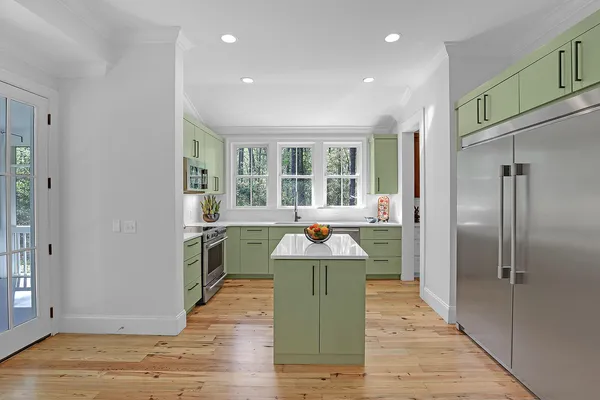 $1,175,000 | 105 Barnaby, Seabrook, SC 29940