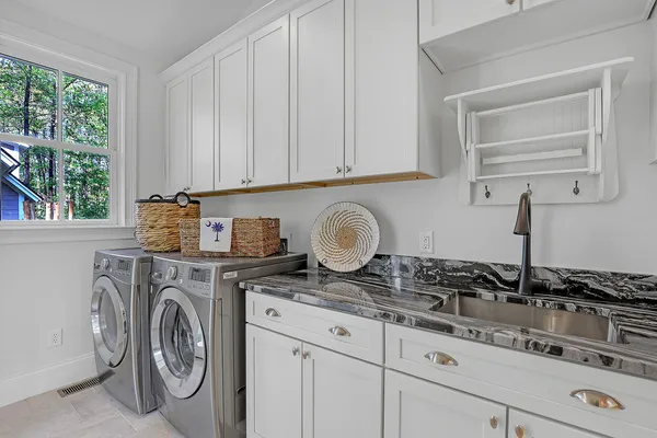 $1,175,000 | 105 Barnaby, Seabrook, SC 29940