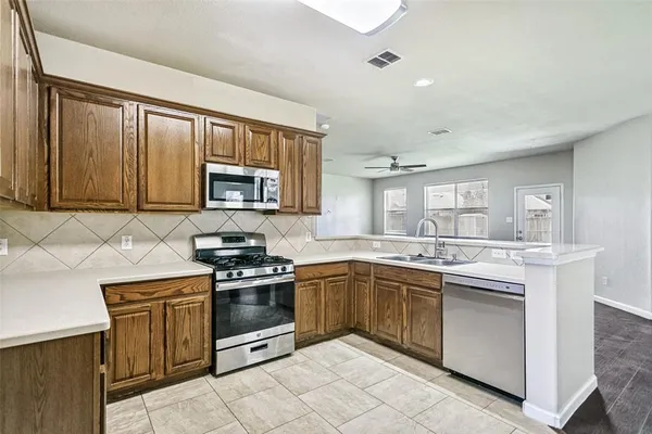 $2,800 | 1302 Grapevine Drive, Allen, TX 75002