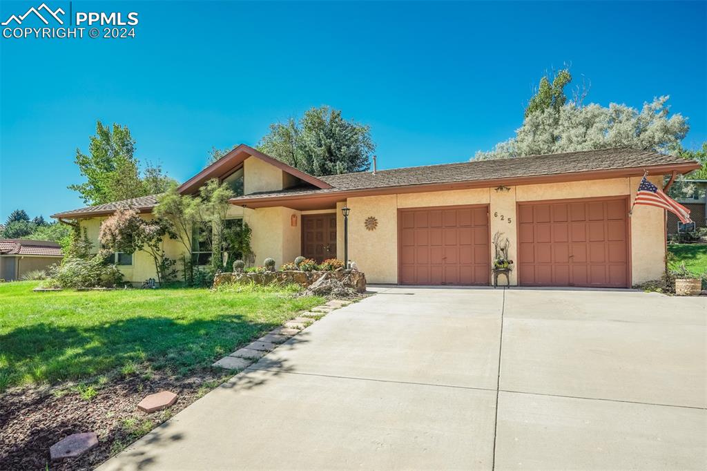 625 Golden Hills Road Colorado Springs, CO 80919 - Photo 2 of 50