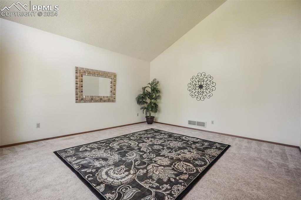 625 Golden Hills Road Colorado Springs, CO 80919 - Photo 10 of 50