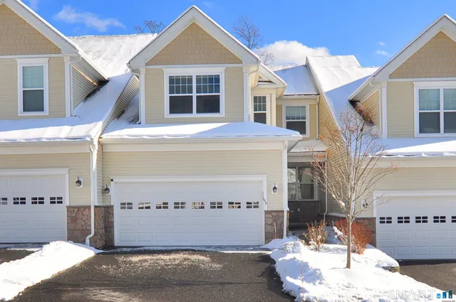 $3,950 | 149 Ridgewood Drive, Middlebury, CT 06762