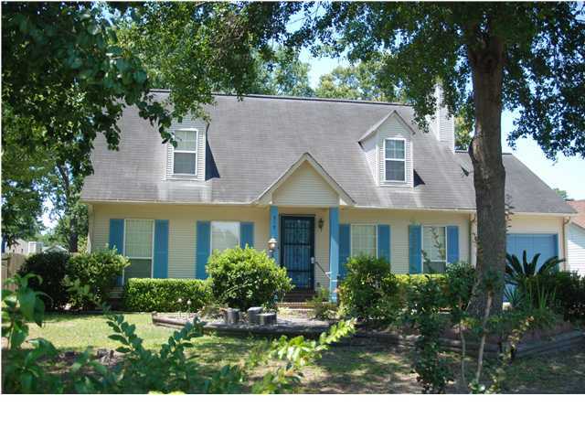 313 Indigo Road Goose Creek, SC 29445 - Photo 1 of 4 Primary Photo