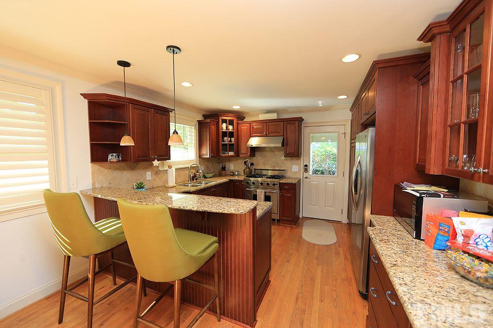721 Catawba Street Raleigh, NC 27609 - Photo 3 of 13