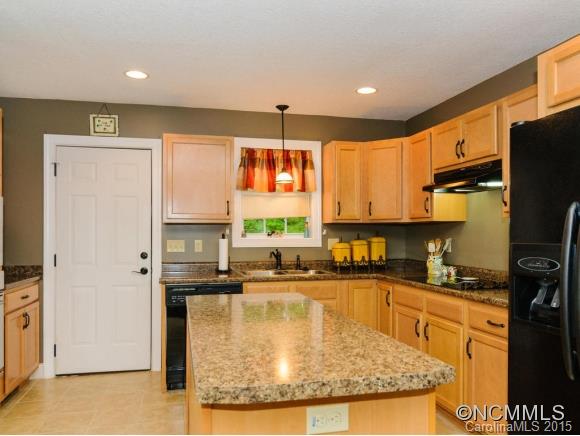 9 Pineview Road Fairview, NC 28730 - Photo 11 of 24 Gallery Image 11